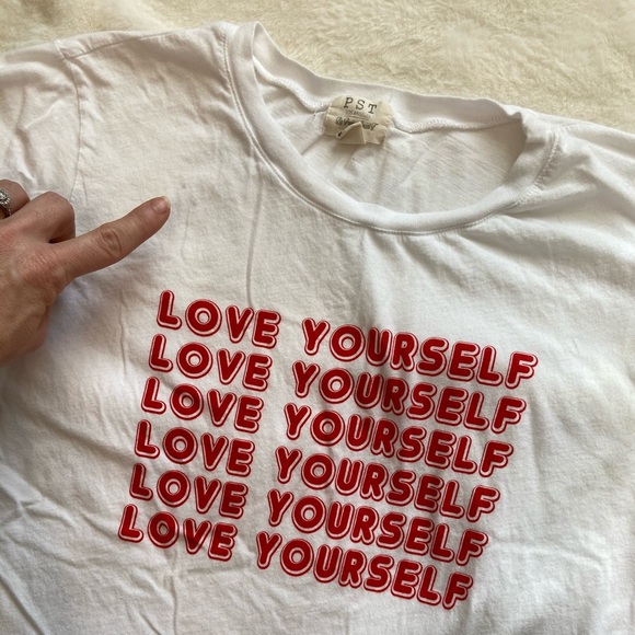 Love Yourself Graphic Tee - Picture 7 of 12